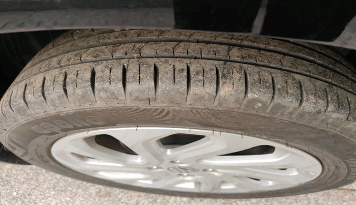 2024 Maruti Baleno ZETA PETROL 1.2, Petrol, Manual, 35,780 km, tyre