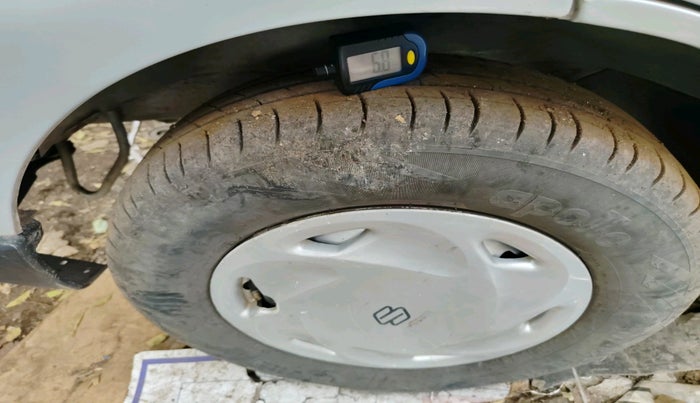 2012 Maruti Eeco 5 STR WITH A/C+HTR, Petrol, Manual, 1,08,262 km, tyre