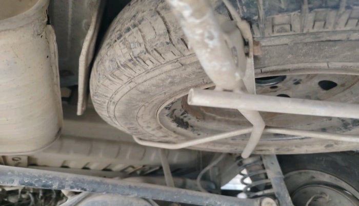 2012 Maruti Eeco 5 STR WITH A/C+HTR, Petrol, Manual, 1,08,262 km, tyre