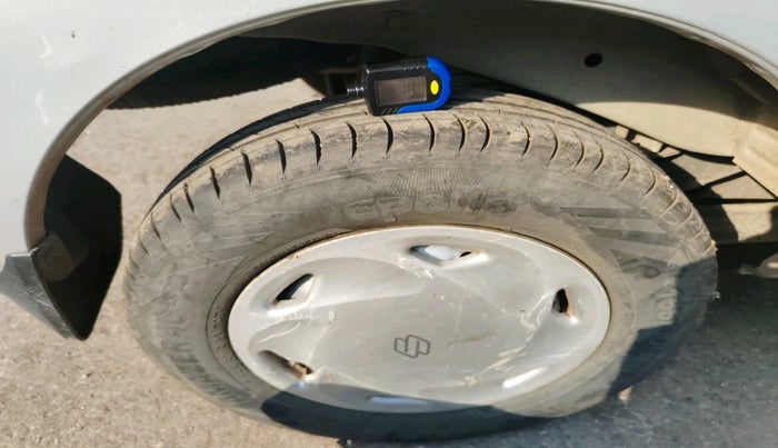 2012 Maruti Eeco 5 STR WITH A/C+HTR, Petrol, Manual, 1,08,262 km, tyre