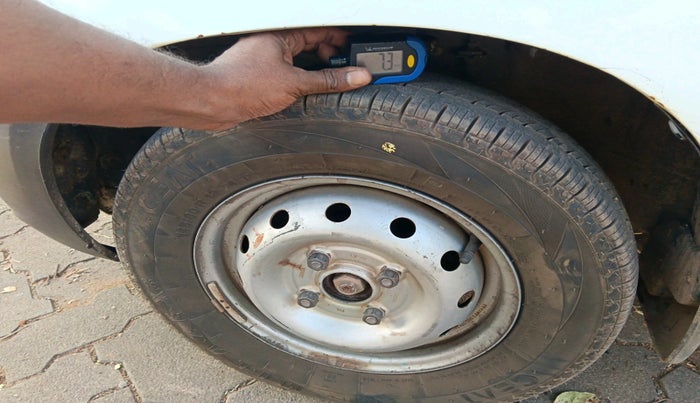 2012 Maruti Alto LXI, Petrol, Manual, 66,788 km, tyre