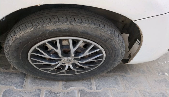 2016 Maruti Wagon R 1.0 LXI CNG, Petrol, Manual, 1,01,176 km, tyre