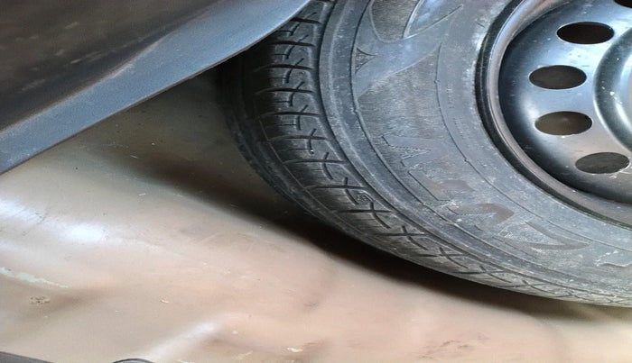 2017 Hyundai i20 Active 1.2 S, Petrol, Manual, 76,206 km, tyre