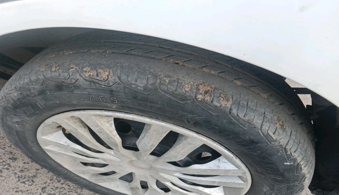 2015 Maruti Wagon R 1.0 VXI, Petrol, Manual, 81,211 km, tyre