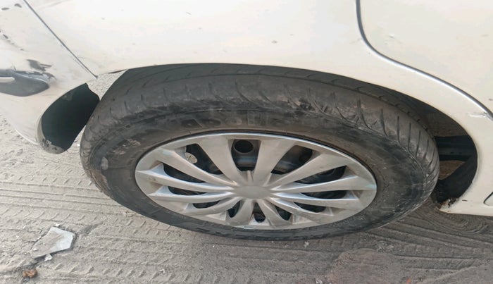 2015 Maruti Wagon R 1.0 VXI, Petrol, Manual, 81,211 km, tyre