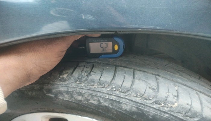 2015 Maruti Baleno ALPHA PETROL 1.2, Petrol, Manual, 1,19,464 km, tyre