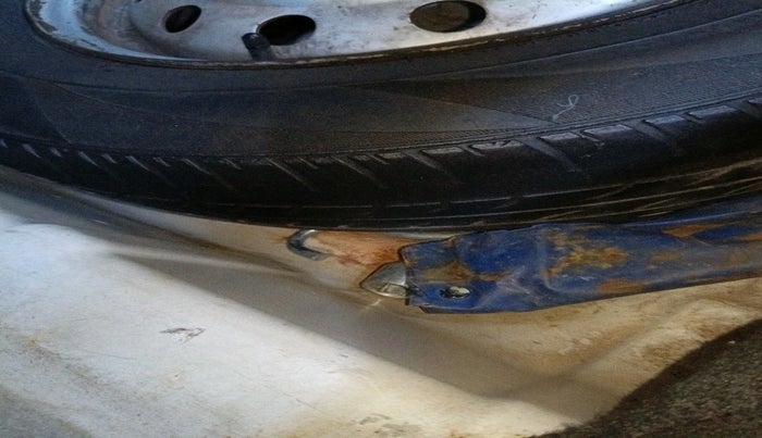 2013 Maruti Swift Dzire LDI, Diesel, Manual, 1,29,773 km, tyre