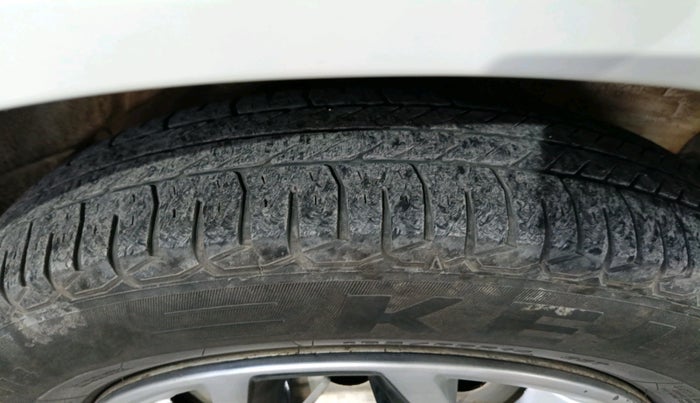 2013 Maruti Swift Dzire LDI, Diesel, Manual, 1,29,773 km, tyre