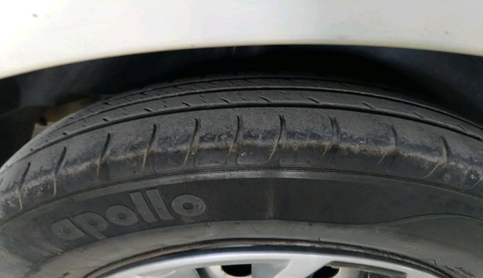 2013 Maruti Swift Dzire LDI, Diesel, Manual, 1,29,773 km, tyre