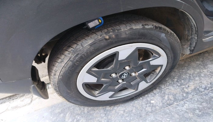 2024 Hyundai EXTER SX 1.2 MT Hy-CNG Duo , Petrol, Manual, 21,889 km, tyre