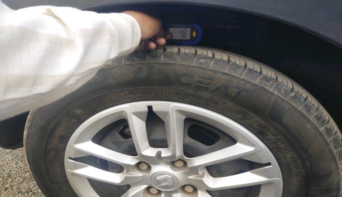 2019 Renault TRIBER RXT, Petrol, Manual, 7,938 km, tyre