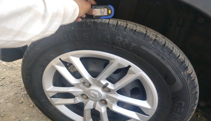 2019 Renault TRIBER RXT, Petrol, Manual, 7,938 km, tyre