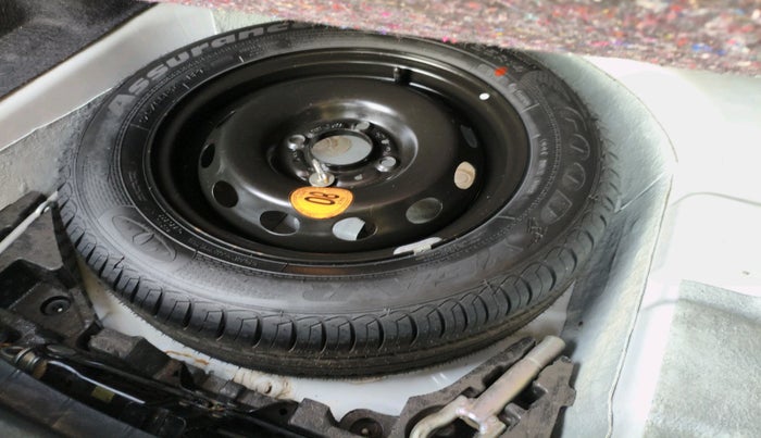 2019 Tata TIGOR XZ PLUS PETROL, Petrol, Manual, 65,637 km, tyre