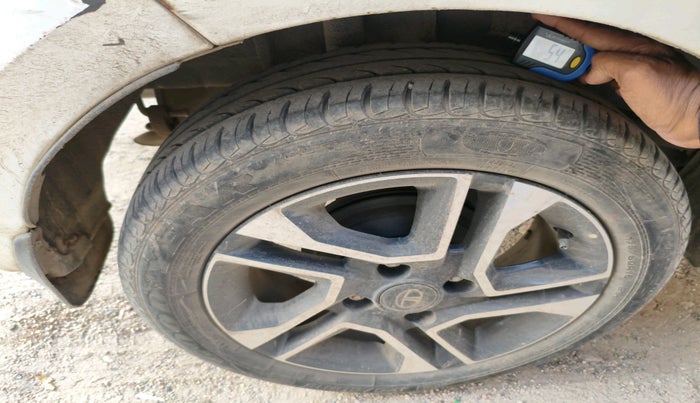 2019 Tata TIGOR XZ PLUS PETROL, Petrol, Manual, 65,637 km, tyre