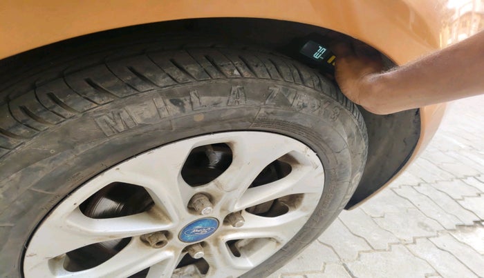 2016 Ford Figo Aspire TITANIUM 1.2 PETROL, Petrol, Manual, 95,673 km, tyre