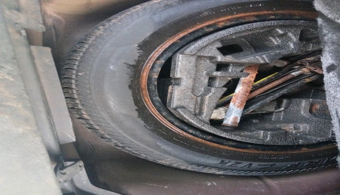 2011 Skoda Superb ELEGANCE 2.0 TDI CR AT, Diesel, Automatic, 91,150 km, tyre