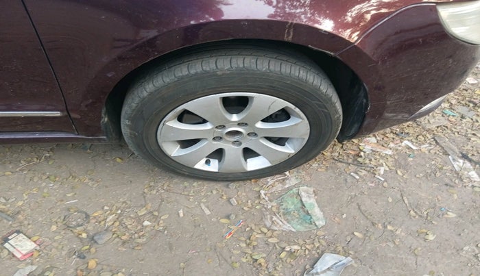 2011 Skoda Superb ELEGANCE 2.0 TDI CR AT, Diesel, Automatic, 91,150 km, tyre