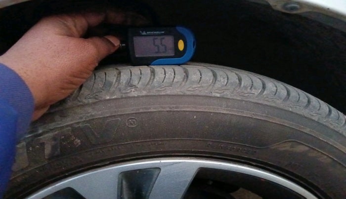 2023 Tata TIGOR XZ PLUS CNG, Petrol, Manual, 62,070 km, tyre