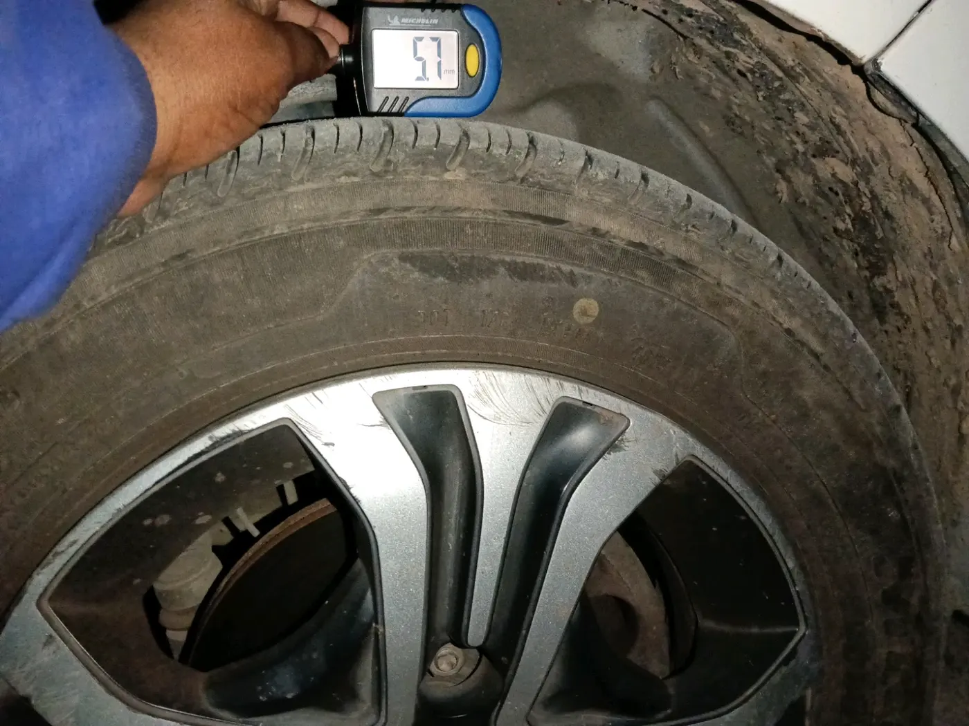 2023 Tata TIGOR XZ PLUS CNG, CNG, Manual, 62,070 km, tyre
