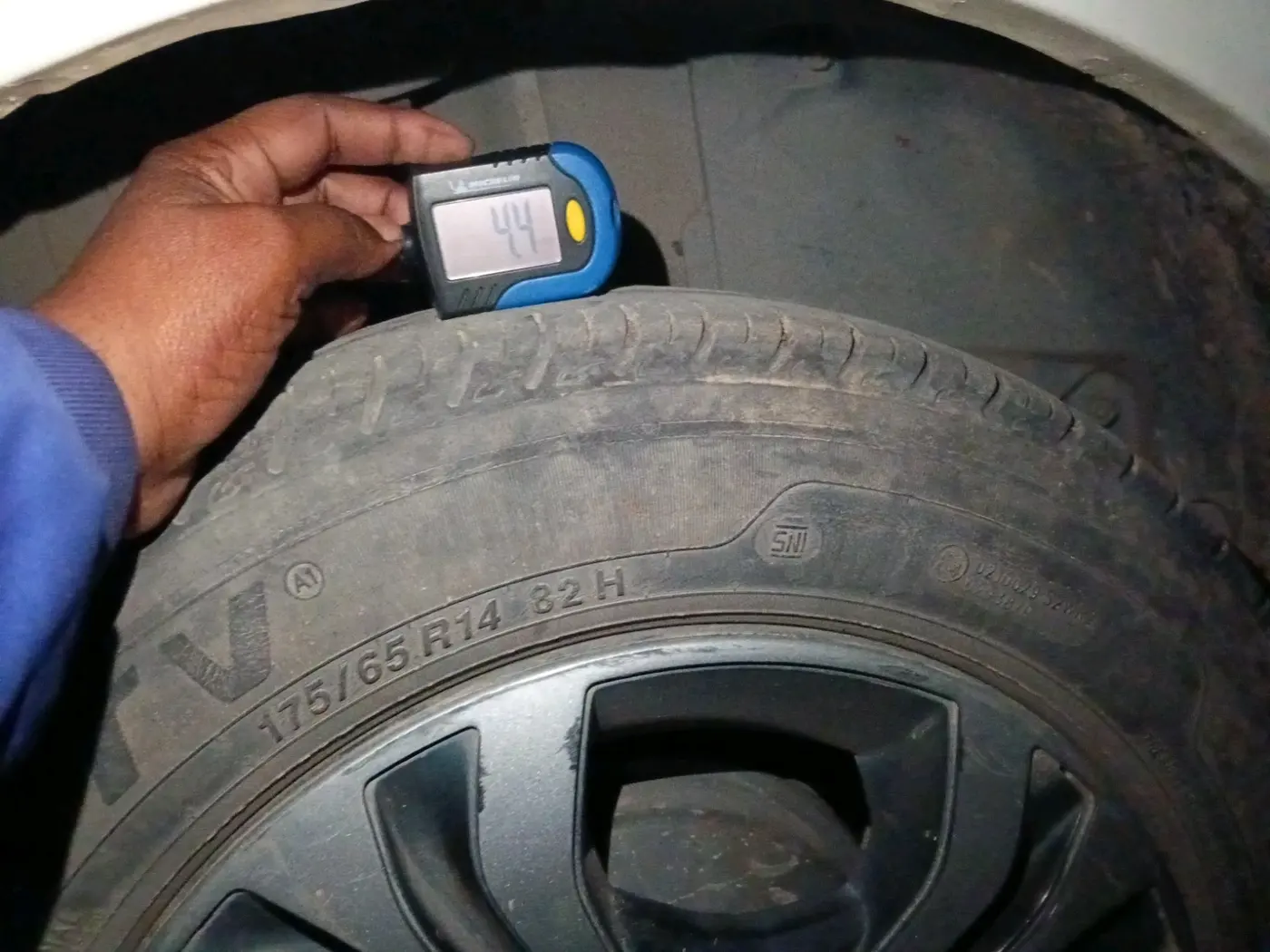 2023 Tata TIGOR XZ PLUS CNG, CNG, Manual, 62,070 km, tyre