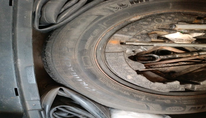 2014 Skoda Octavia AMBITION 2.0 TDI AT, Diesel, Automatic, 1,79,443 km, tyre