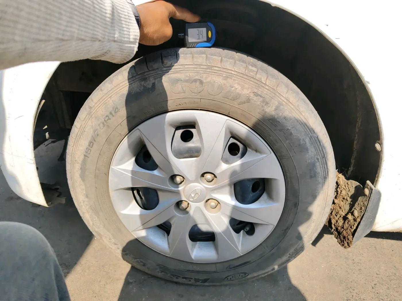 2019 Hyundai Elite i20 MAGNA PLUS 1.2, CNG, Manual, 1,02,016 km, tyre