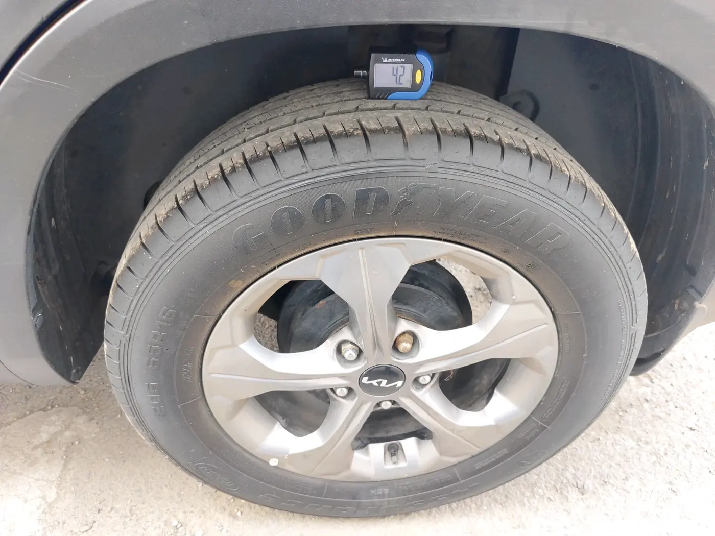 2021 KIA SELTOS HTK PLUS 1.5, Petrol, Manual, 57,536 km, tyre