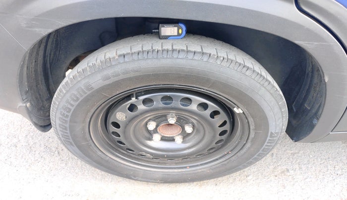 2021 KIA SELTOS HTK PLUS 1.5, Petrol, Manual, 57,536 km, tyre