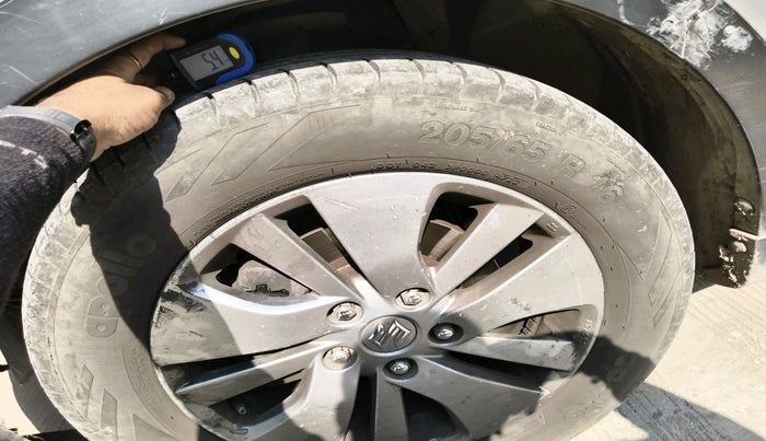 2016 Maruti S Cross ZETA 1.3, Diesel, Manual, 1,35,459 km, tyre