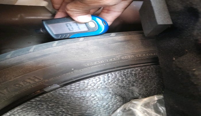 2019 Mahindra XUV300 W8 1.5 DIESEL, Diesel, Manual, 81,650 km, tyre