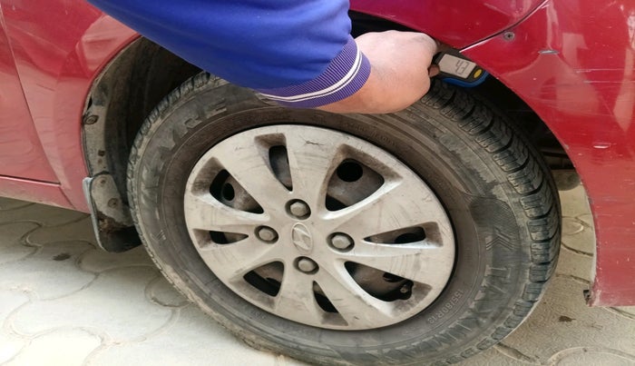 2011 Hyundai i10 MAGNA 1.2, Petrol, Manual, 81,263 km, tyre