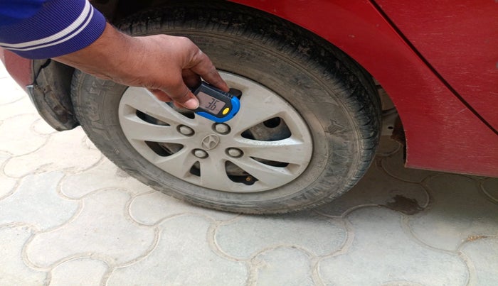 2011 Hyundai i10 MAGNA 1.2, Petrol, Manual, 81,263 km, tyre