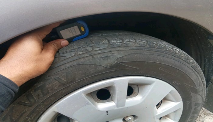 2012 Hyundai i20 MAGNA 1.2, Petrol, Manual, 29,058 km, tyre