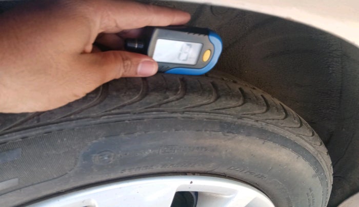 2012 Hyundai i20 MAGNA 1.2, Petrol, Manual, 29,058 km, tyre