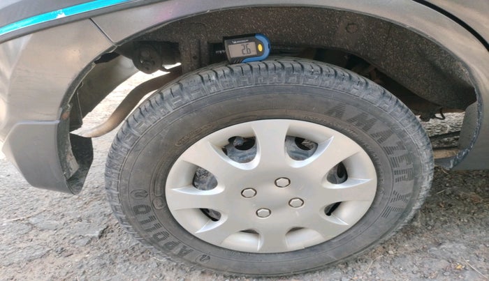 2016 Maruti Alto 800 LXI, Petrol, Manual, 50,022 km, tyre