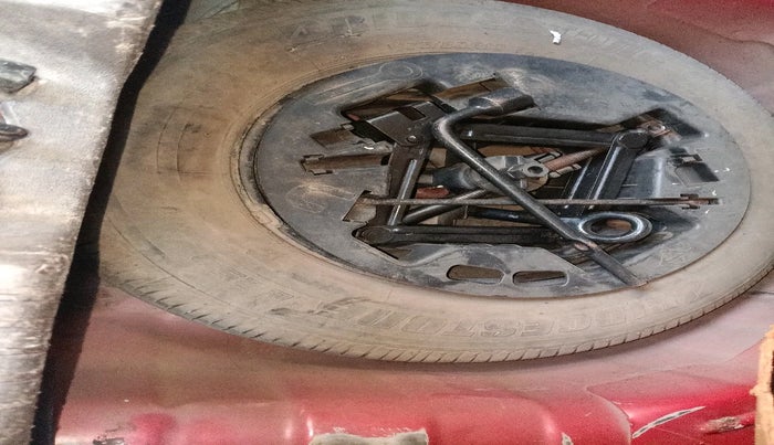 2010 Hyundai i10 MAGNA 1.2, Petrol, Manual, 79,162 km, tyre