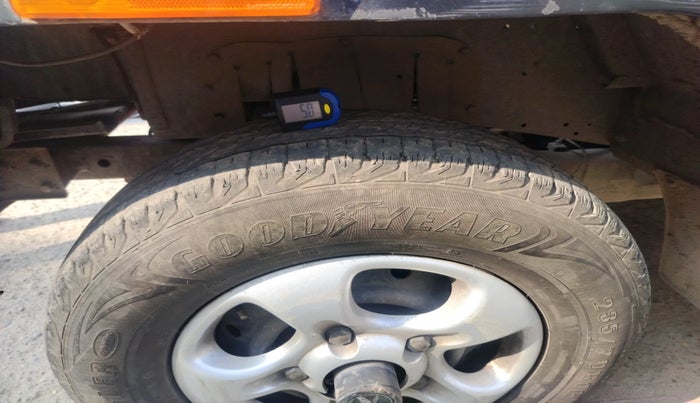 2017 Mahindra Thar CRDE 4X4 AC, Diesel, Manual, 87,635 km, tyre