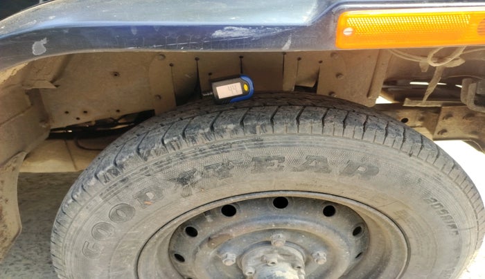 2017 Mahindra Thar CRDE 4X4 AC, Diesel, Manual, 87,635 km, tyre