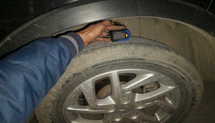 2022 Mahindra XUV300 W8 1.5 DIESEL, Diesel, Manual, 91,940 km, tyre