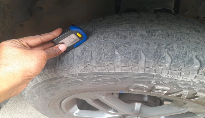 2020 Mahindra Thar LX HARD TOP 4WD MT, Diesel, Manual, 62,002 km, tyre