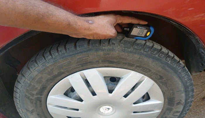 2017 Maruti Alto 800 LXI CNG, Petrol, Manual, 36,345 km, tyre