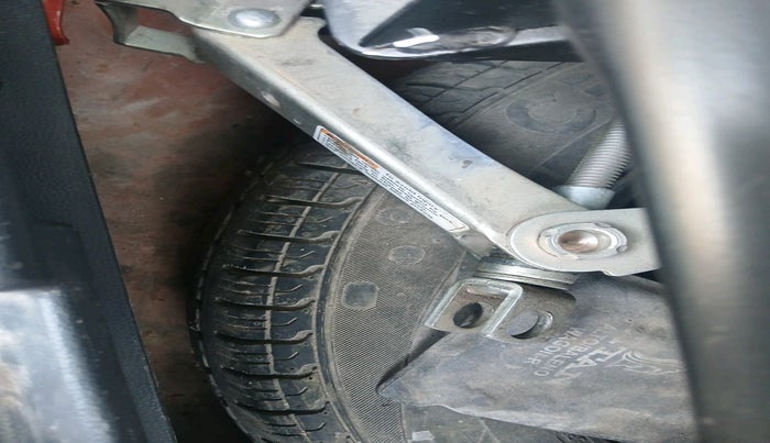 2017 Maruti Alto 800 LXI CNG, Petrol, Manual, 36,345 km, tyre