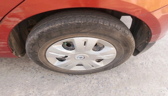 2011 Maruti Swift VDI, Diesel, Manual, 2,57,876 km, tyre