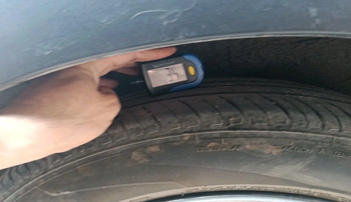 2018 Honda BR-V 1.5L I-VTEC S, Petrol, Manual, 2,51,110 km, tyre