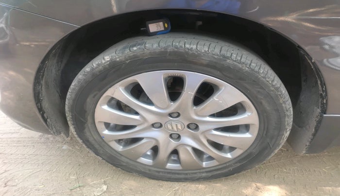 2019 Maruti Baleno ZETA PETROL 1.2, Petrol, Manual, 40,859 km, tyre