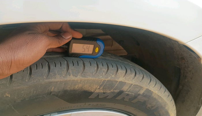 2024 Maruti Swift VXI 1.2L CNG, Petrol, Manual, 10,169 km, tyre