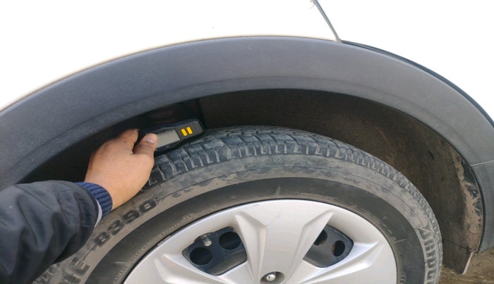 2019 Hyundai Creta E PLUS 1.4 DIESEL, Diesel, Manual, 1,26,206 km, tyre