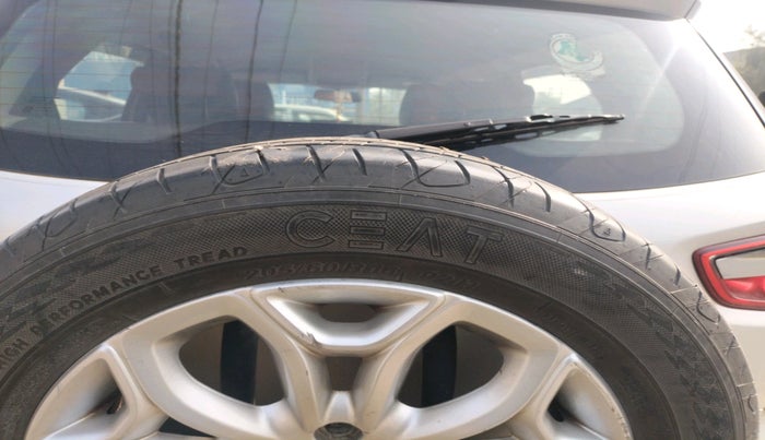 2017 Ford Ecosport TITANIUM 1.5L DIESEL, Diesel, Manual, 76,240 km, tyre