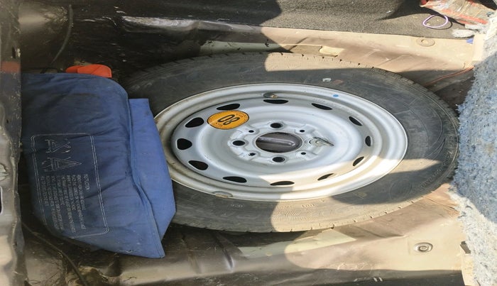 2019 Tata Tiago XT PETROL, Petrol, Manual, 57,241 km, tyre