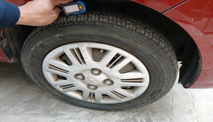 2011 Hyundai Santro Xing GLS, Petrol, Manual, 50,154 km, tyre